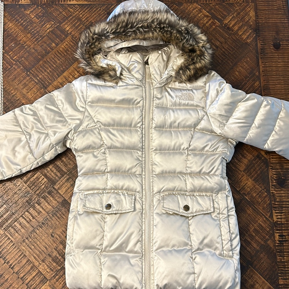 girls north face fur hooded jacket